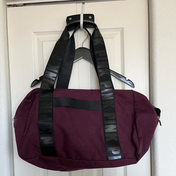 Victoria’s Secret PINK Duffle Bag - Picture 2 of 7